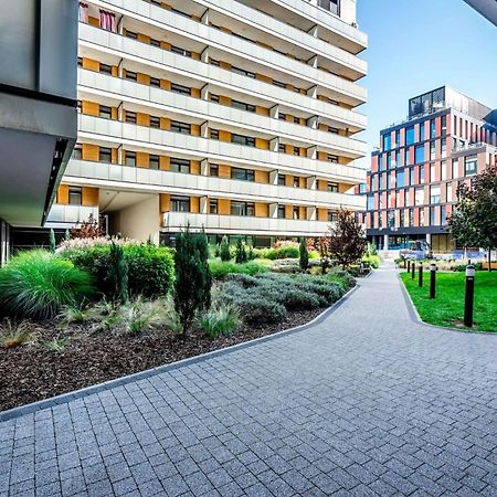 Rent Like Home - Gwiazdzista 10 Βρότσλαβ Εξωτερικό φωτογραφία