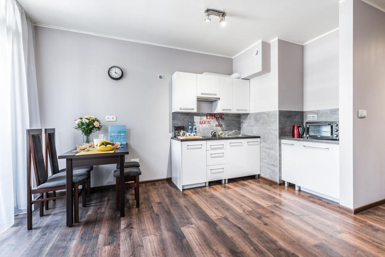 Rent Like Home - Gwiazdzista 10 Βρότσλαβ Εξωτερικό φωτογραφία
